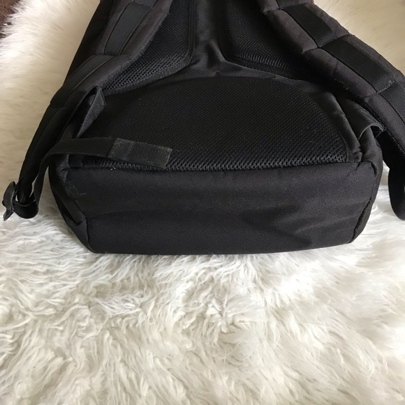 Hershel Black Little America Backpack main image 4
